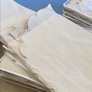 Brand new bed spread from Portugal